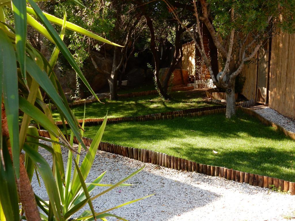 Bed & Breakfast Yin & Yang San Pantaleo Buitenkant foto